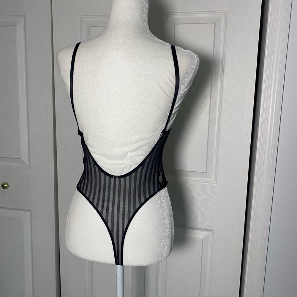 Lacey bodysuit - Picture 4 of 8